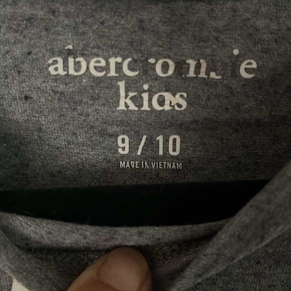 Abercrombie & Fitch Color Change ( from white moose to blue 🍍moose) T-shirt - Picture 2 of 5